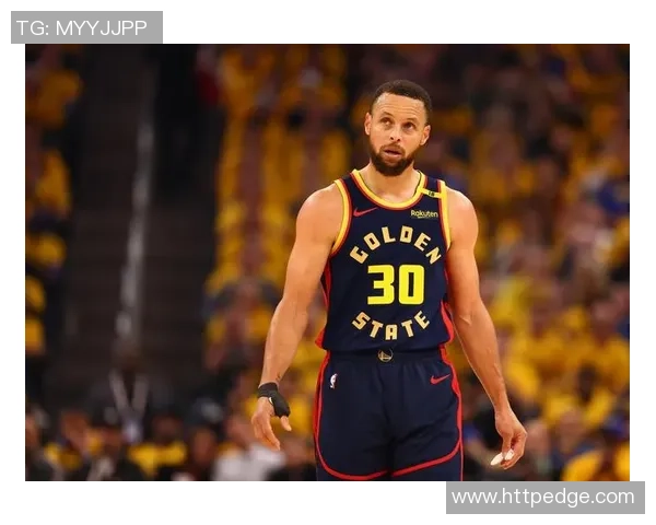 火箭队与勇士队四场精彩对决回顾全景分析与精彩瞬间重温